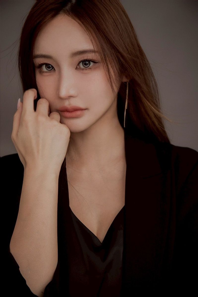 一条 葵