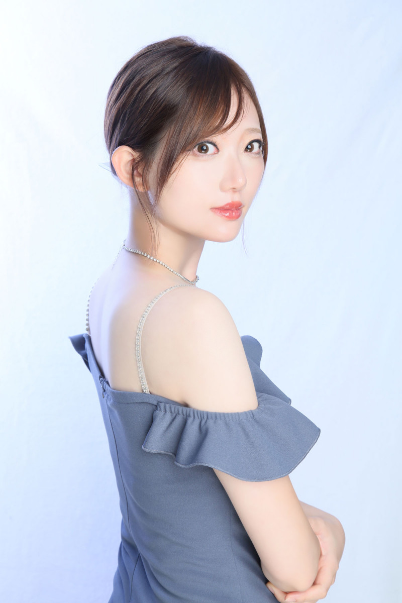 綺世