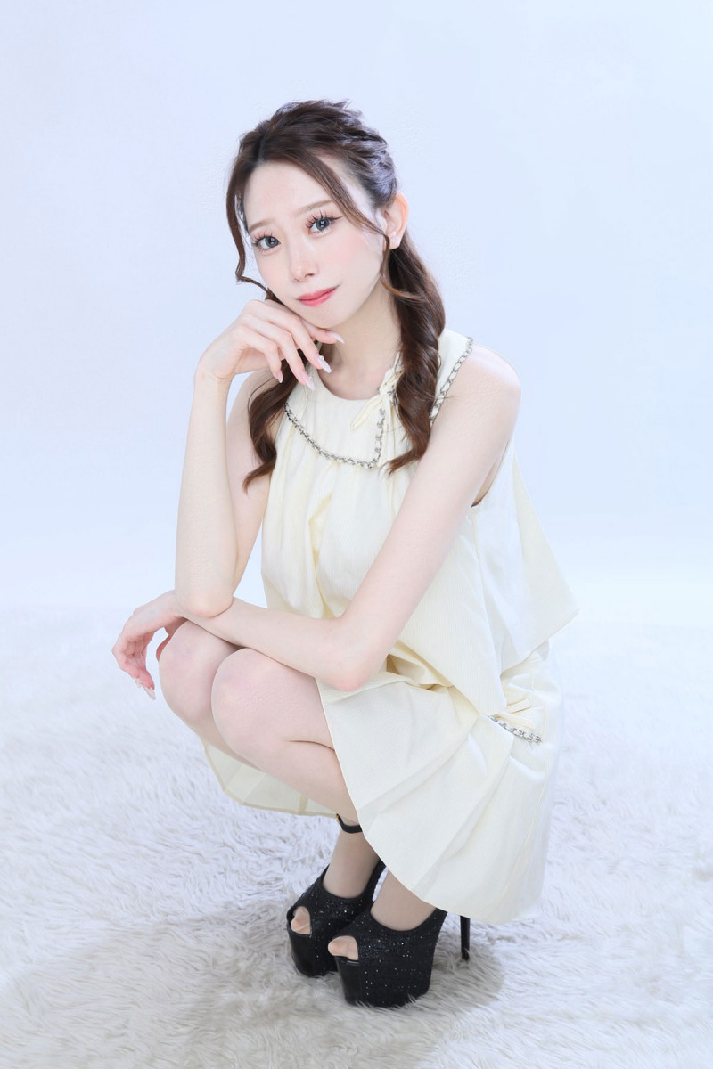 一条 葵