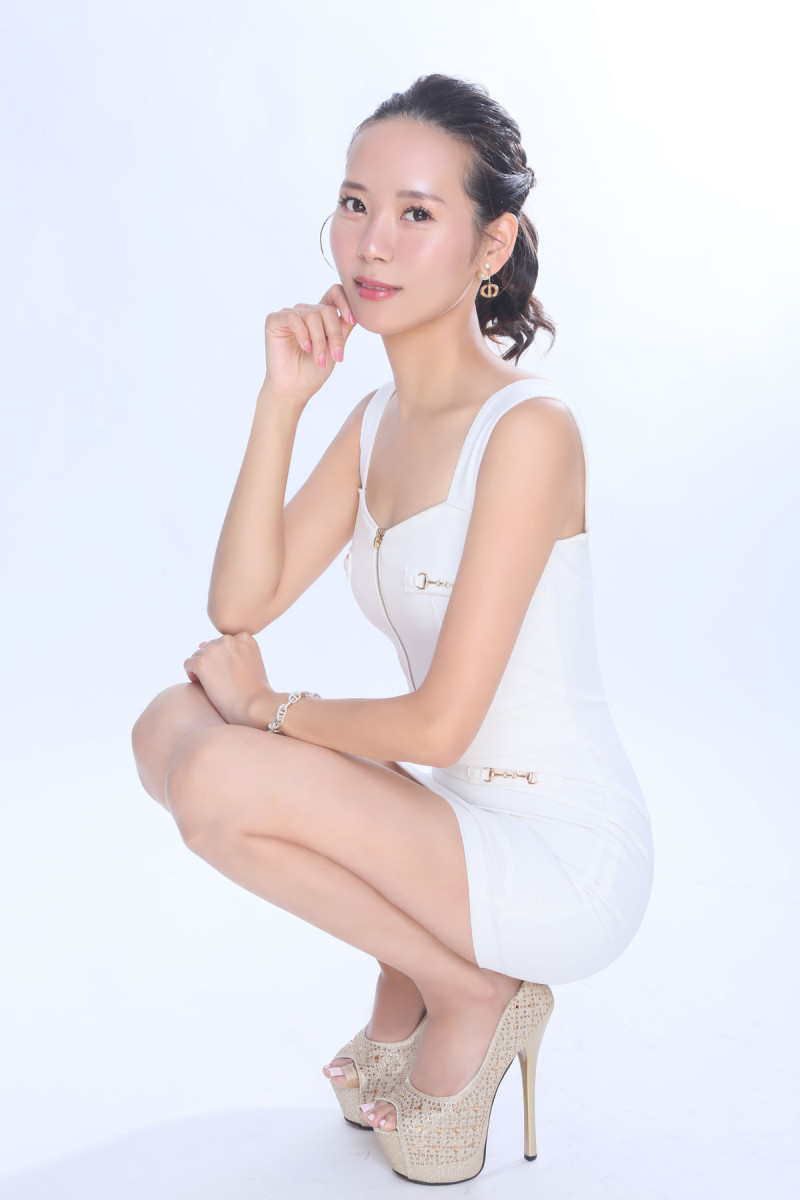 一条 葵
