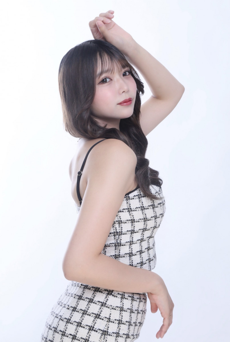 一条 葵