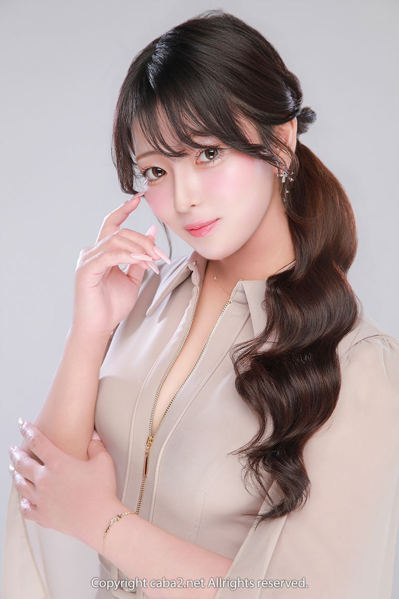 一条 葵