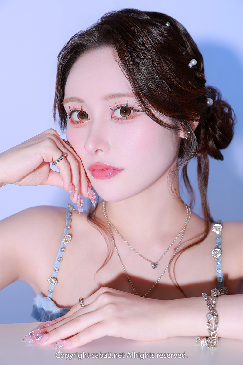 一条 葵