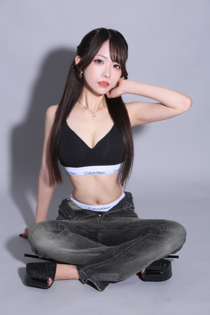 一条 葵