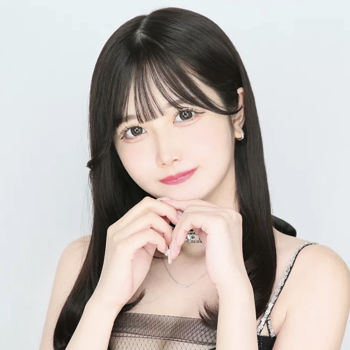 せりな