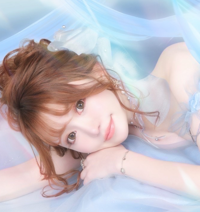 華月えみり