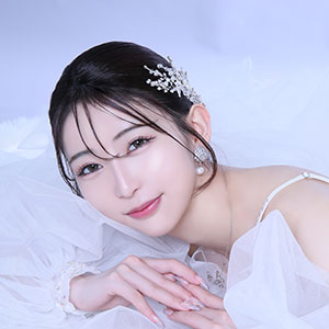 妃翠れな