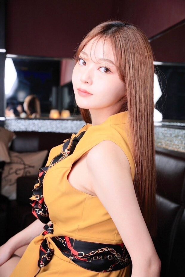 紫月 すみれ