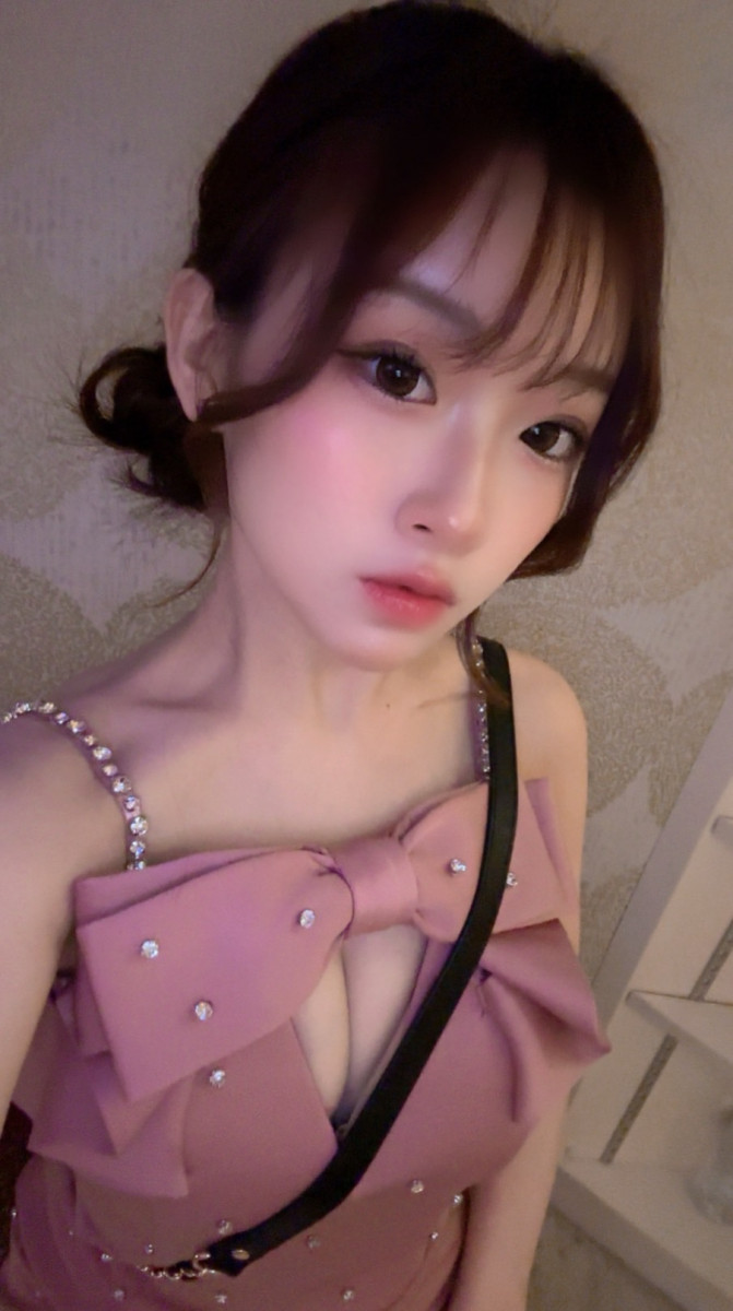 一条 葵
