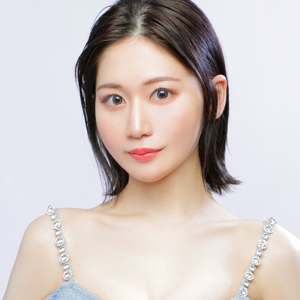 桃瀬 カズハ