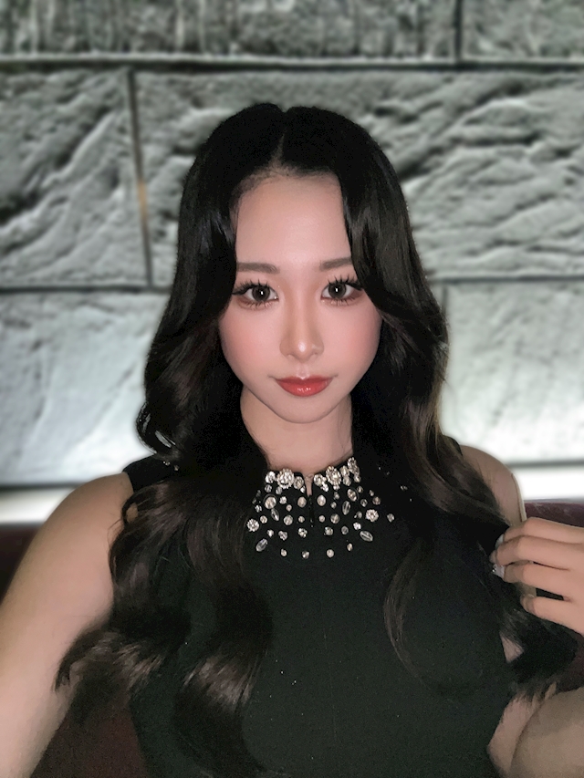 一条 葵