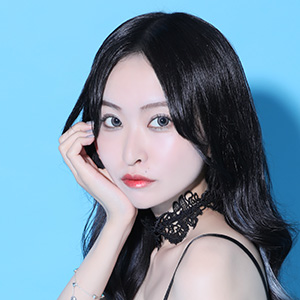 みさ