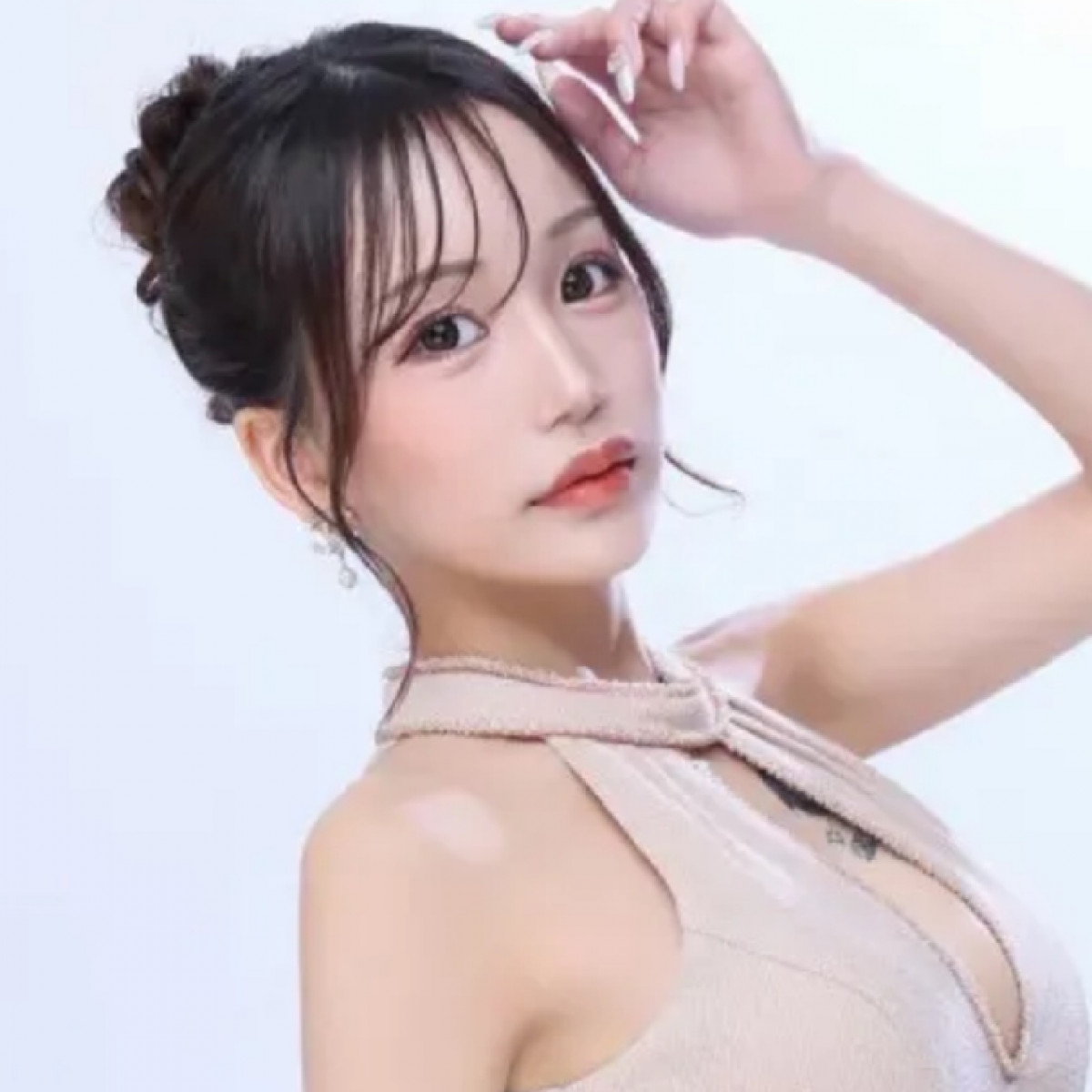一条 葵
