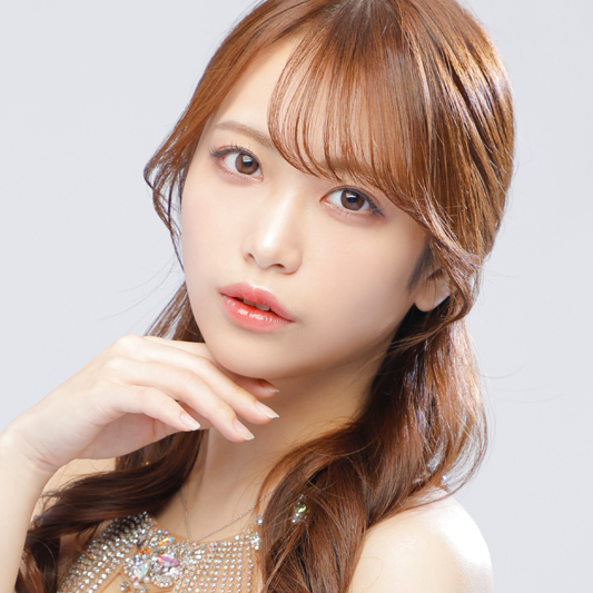 立花 みかな