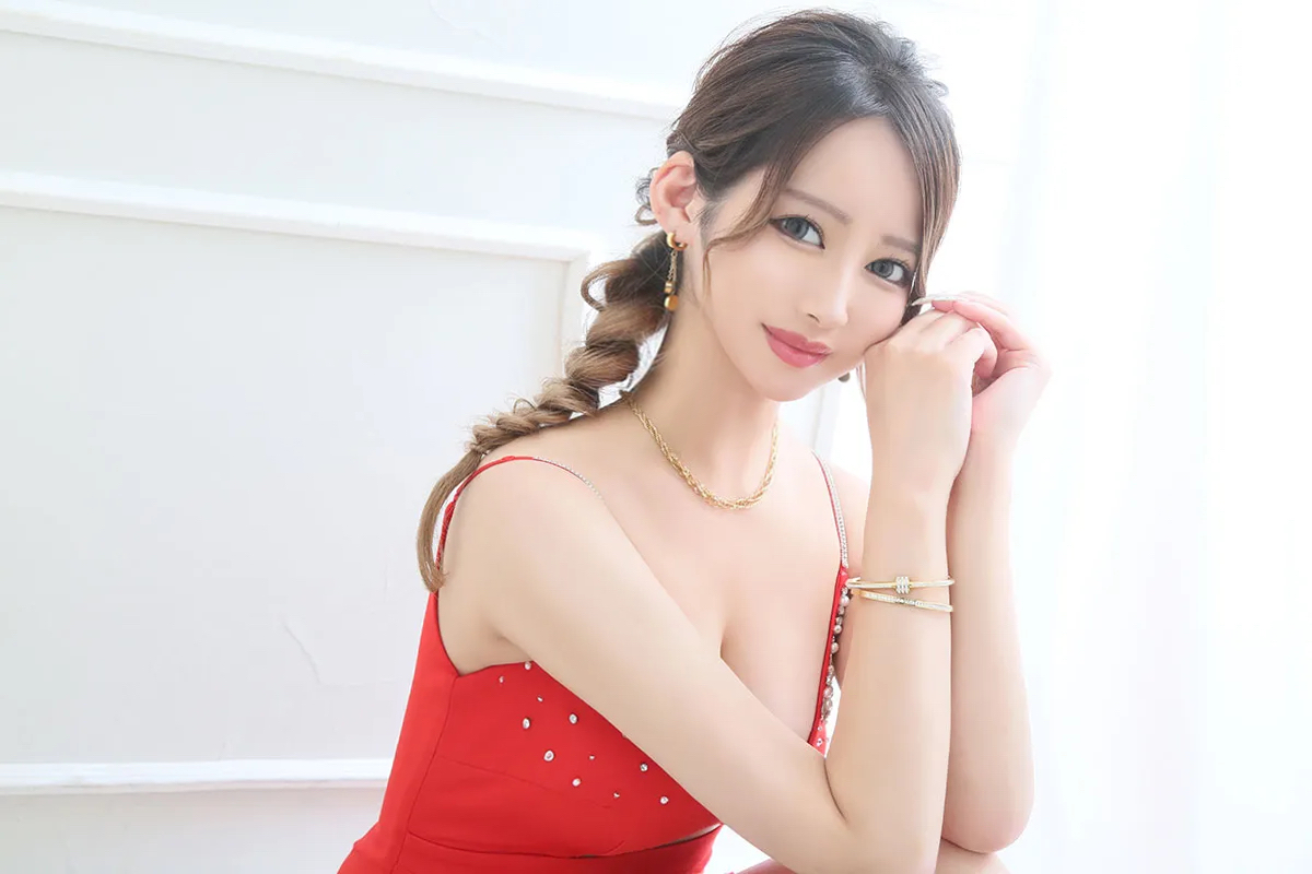舞咲えりな