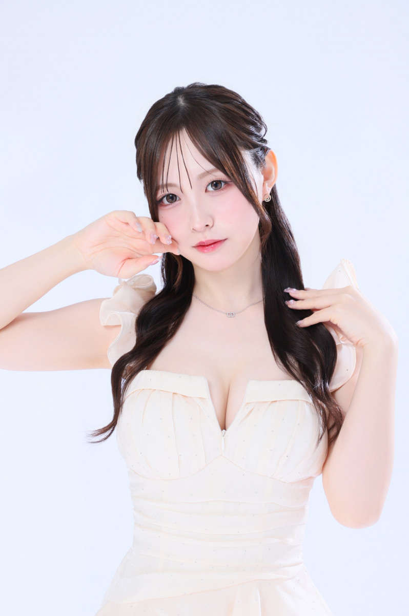 白銀　しゅな