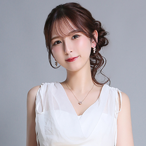 白咲まい