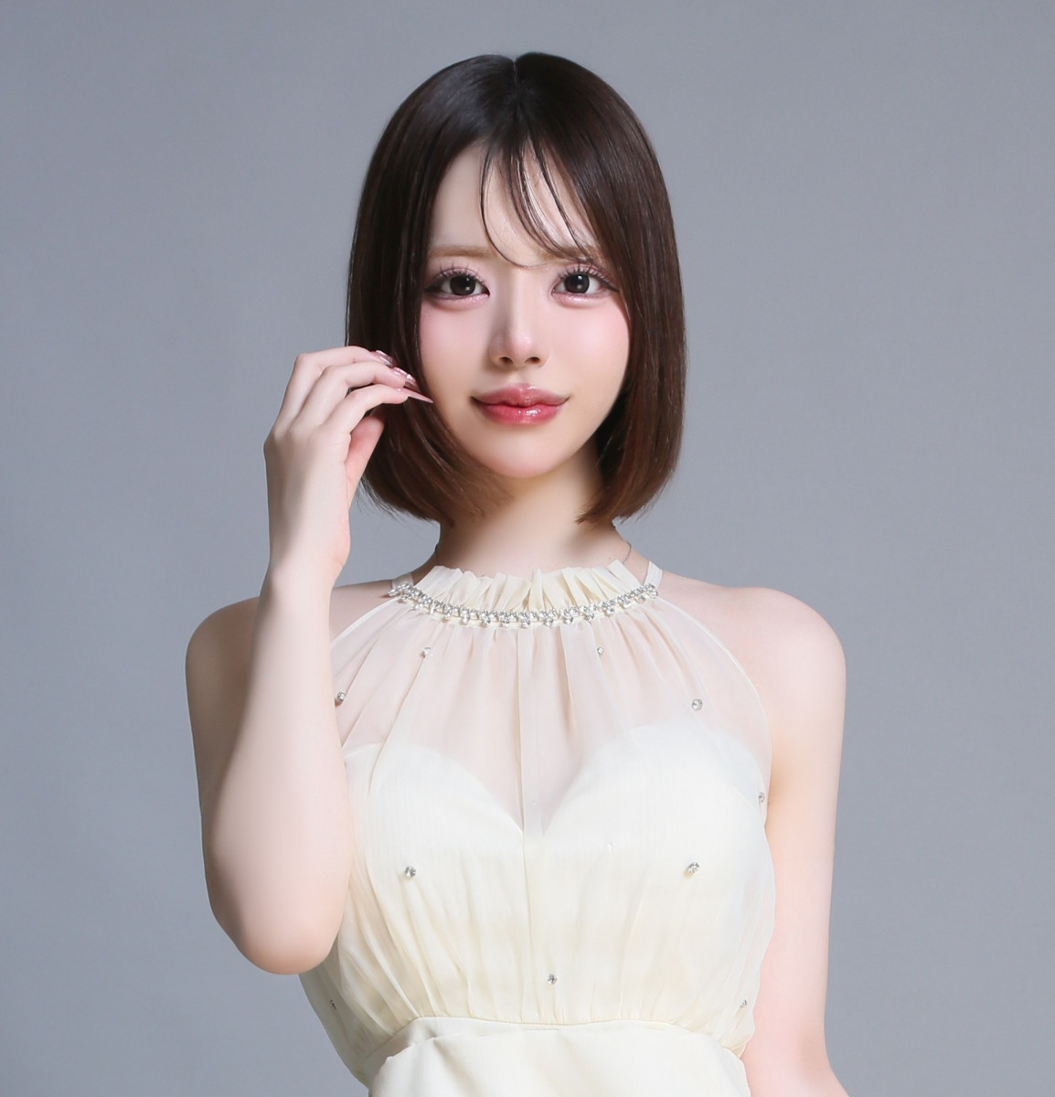 愛羽もえ