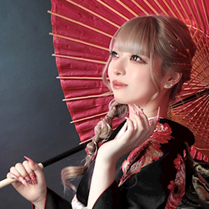 紅条 里奈