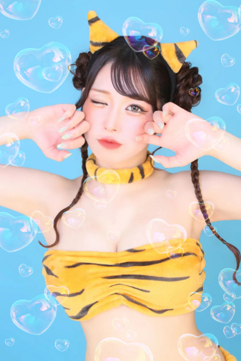 愛弓らむ