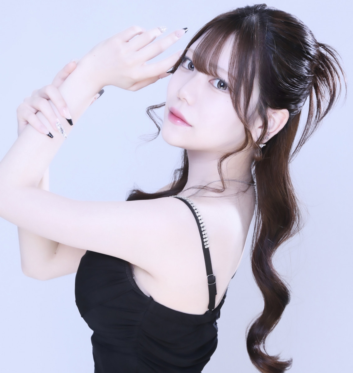 一條 麗