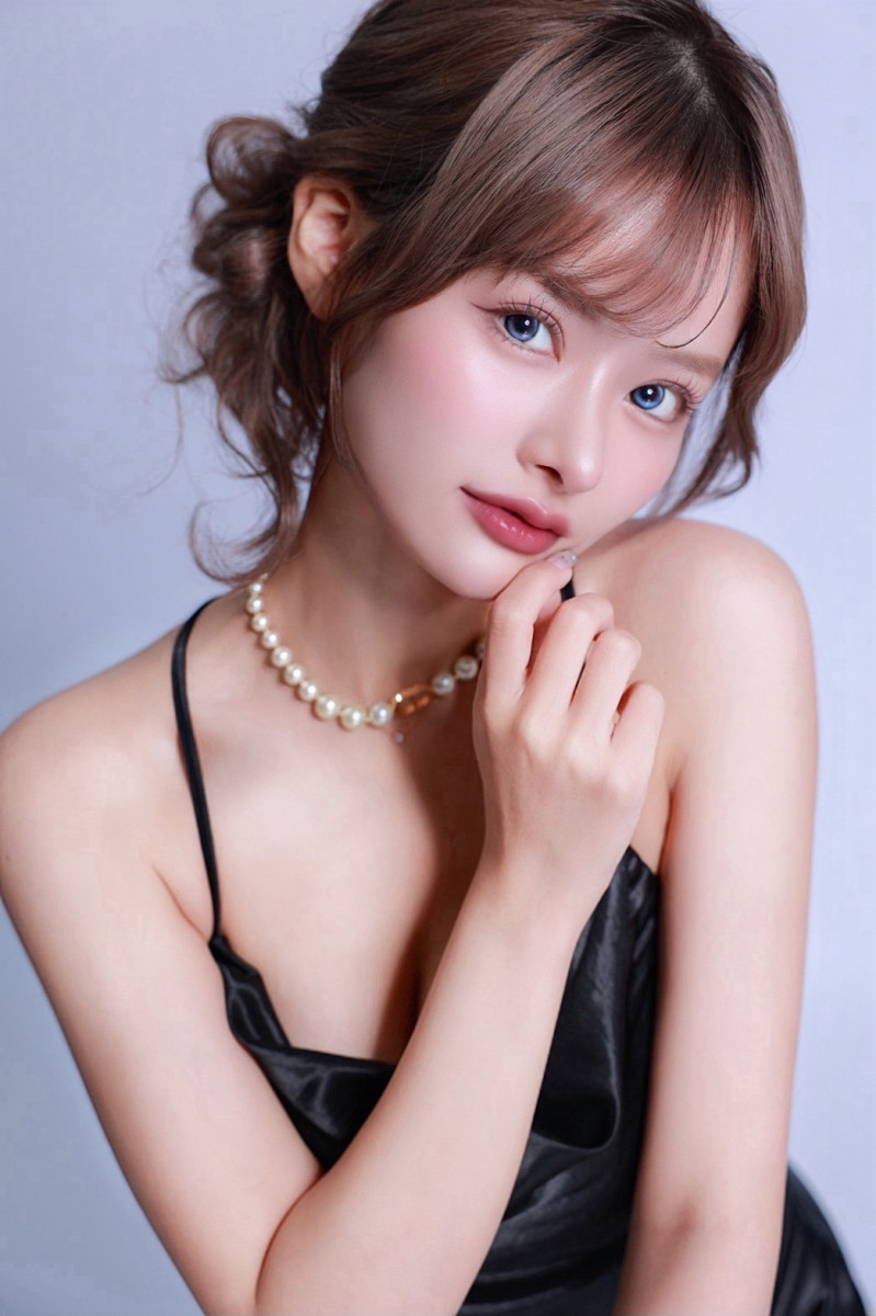 白河クロエ