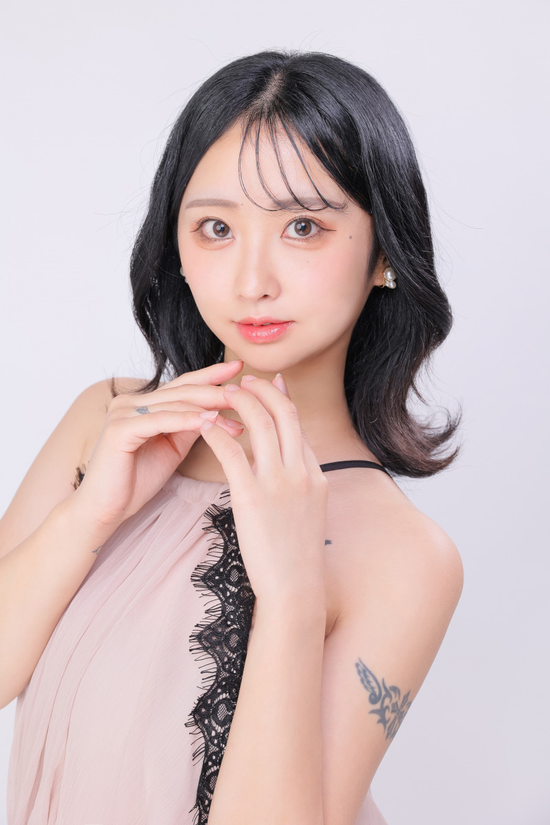 月城 あゆ