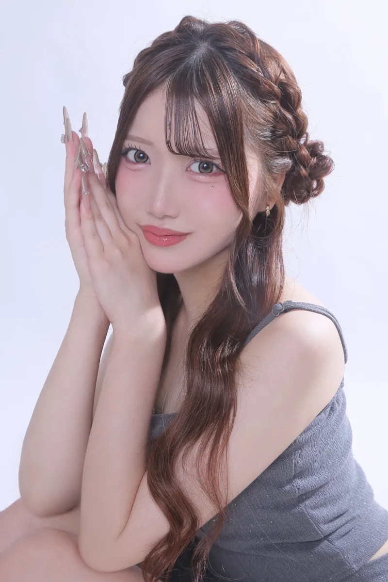 一条 葵