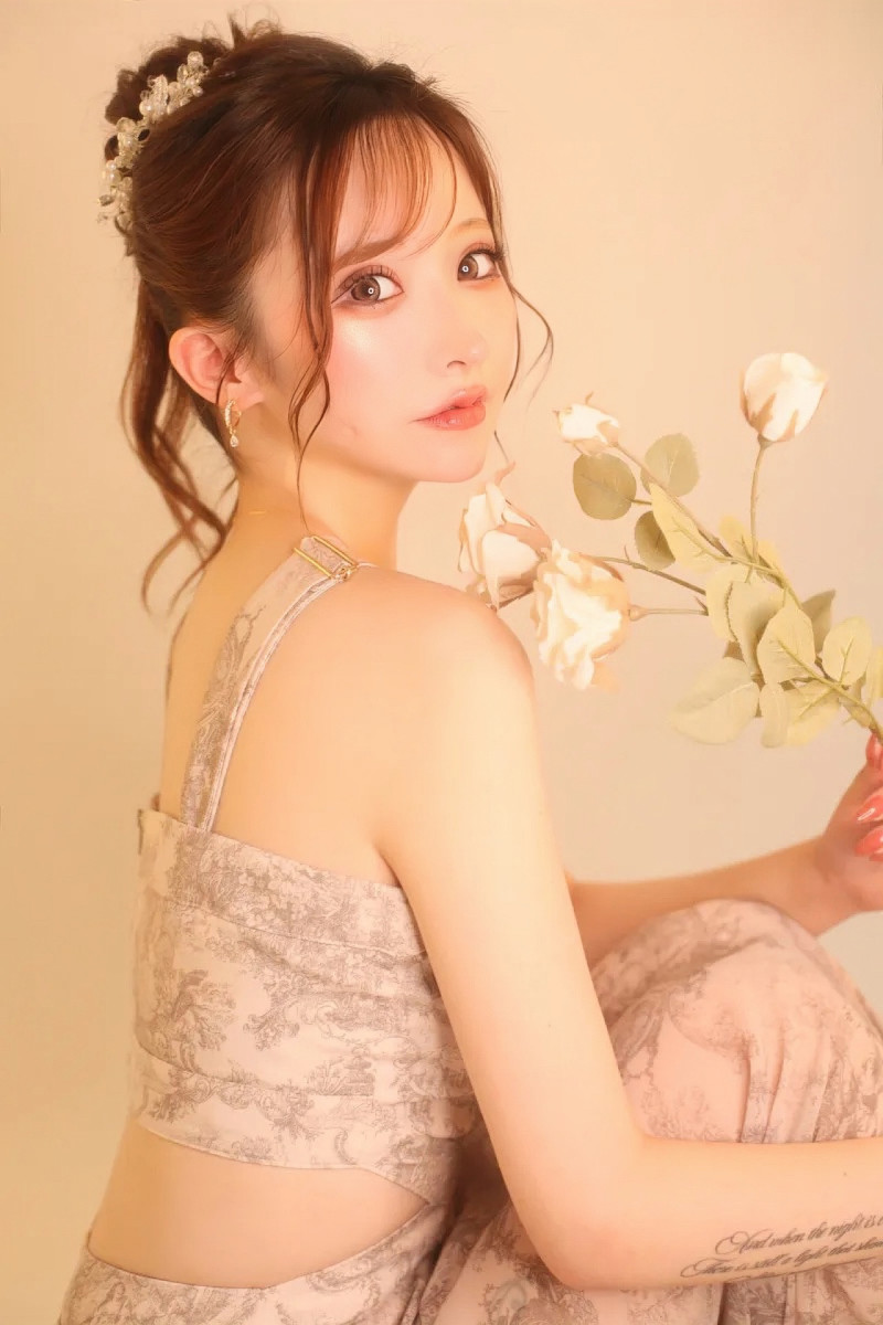 一条 葵