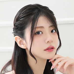 望月るな