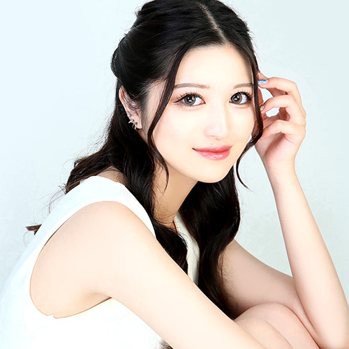 みな