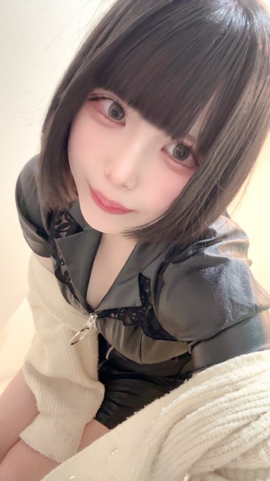 前髪切りすぎた