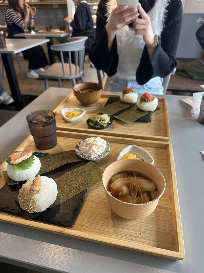 スナックBar Peace日記1682127