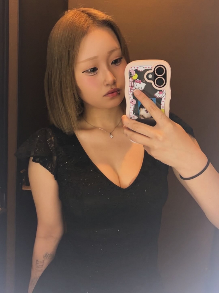 一条 葵