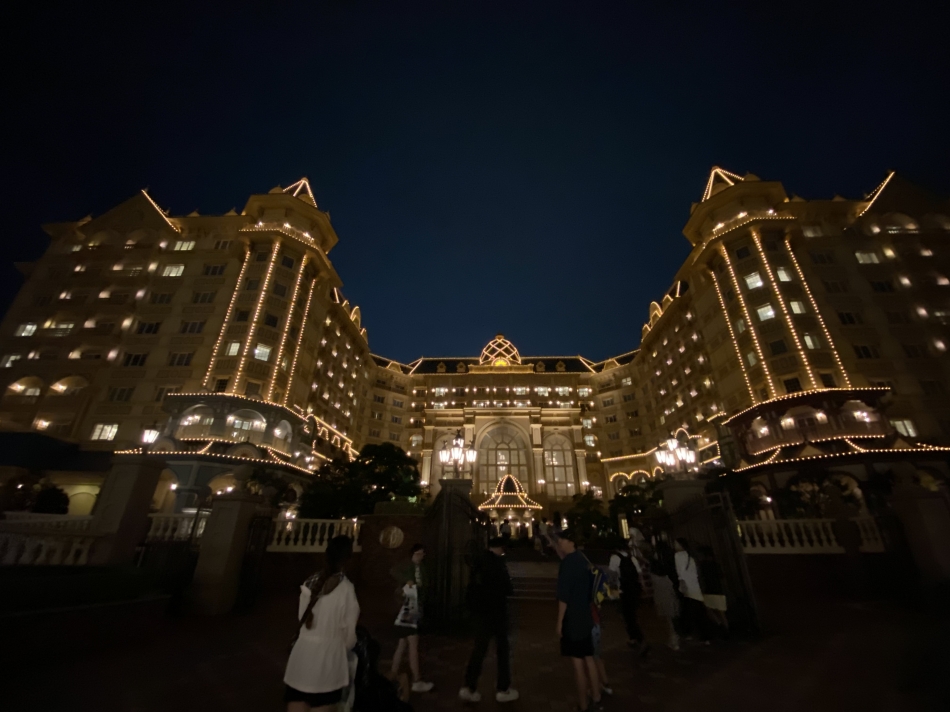 一条 葵