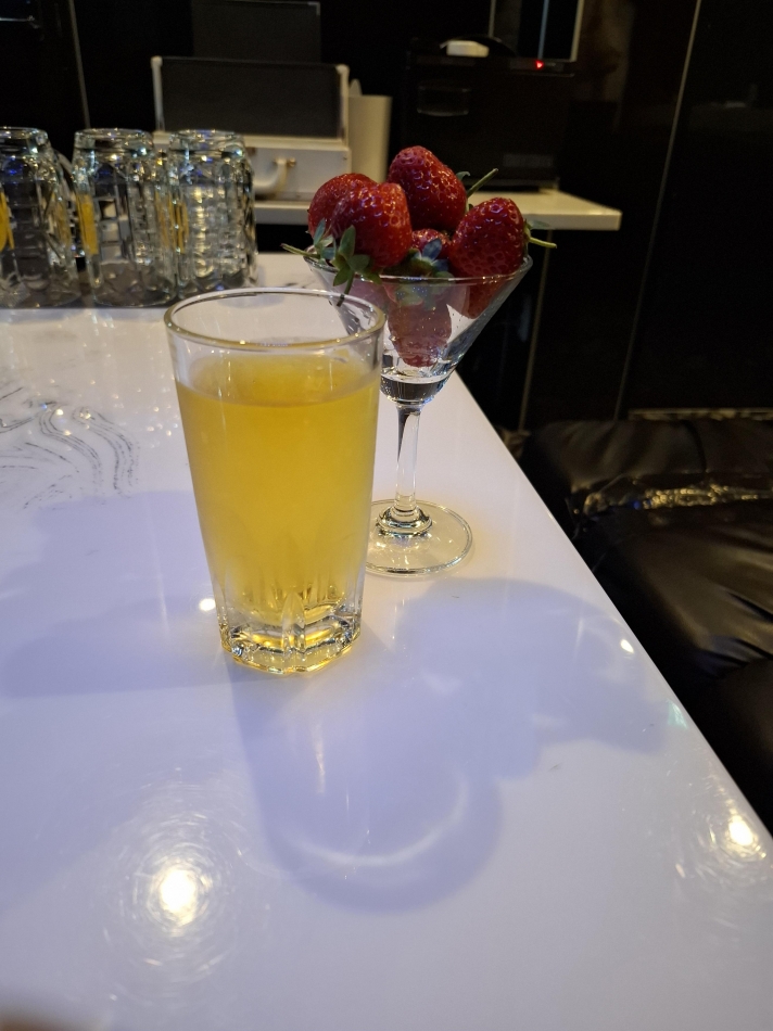 一条 葵