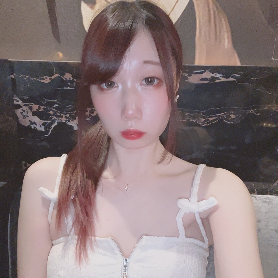 一条 葵
