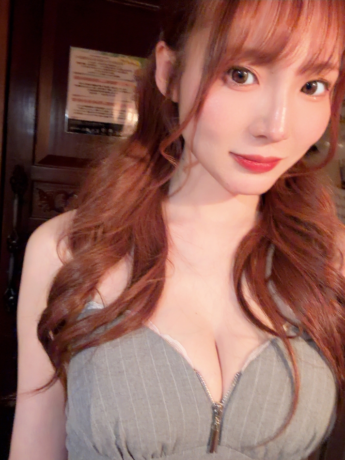 一条 葵