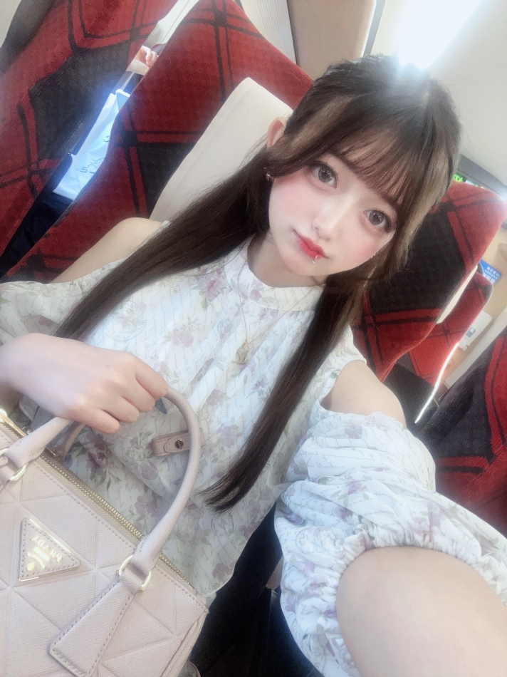 まや