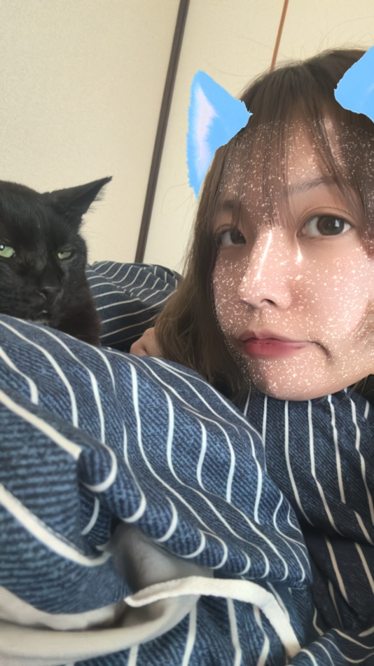 雨うるさすぎて寝れなかった