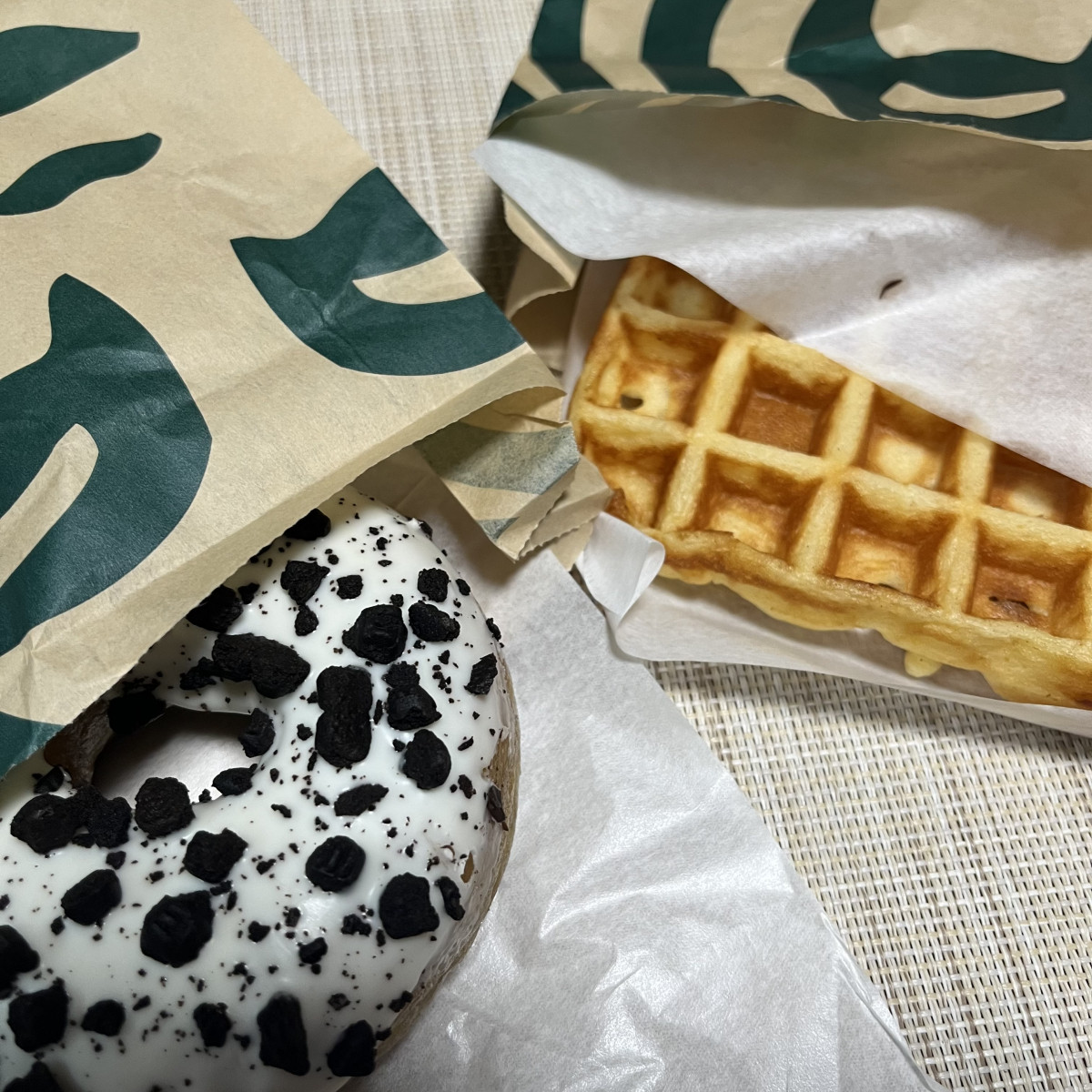 わっふるとどーなつ🤤