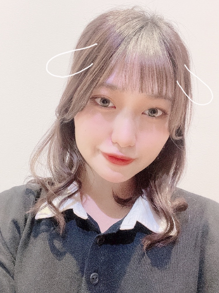 今日も出勤してます💓