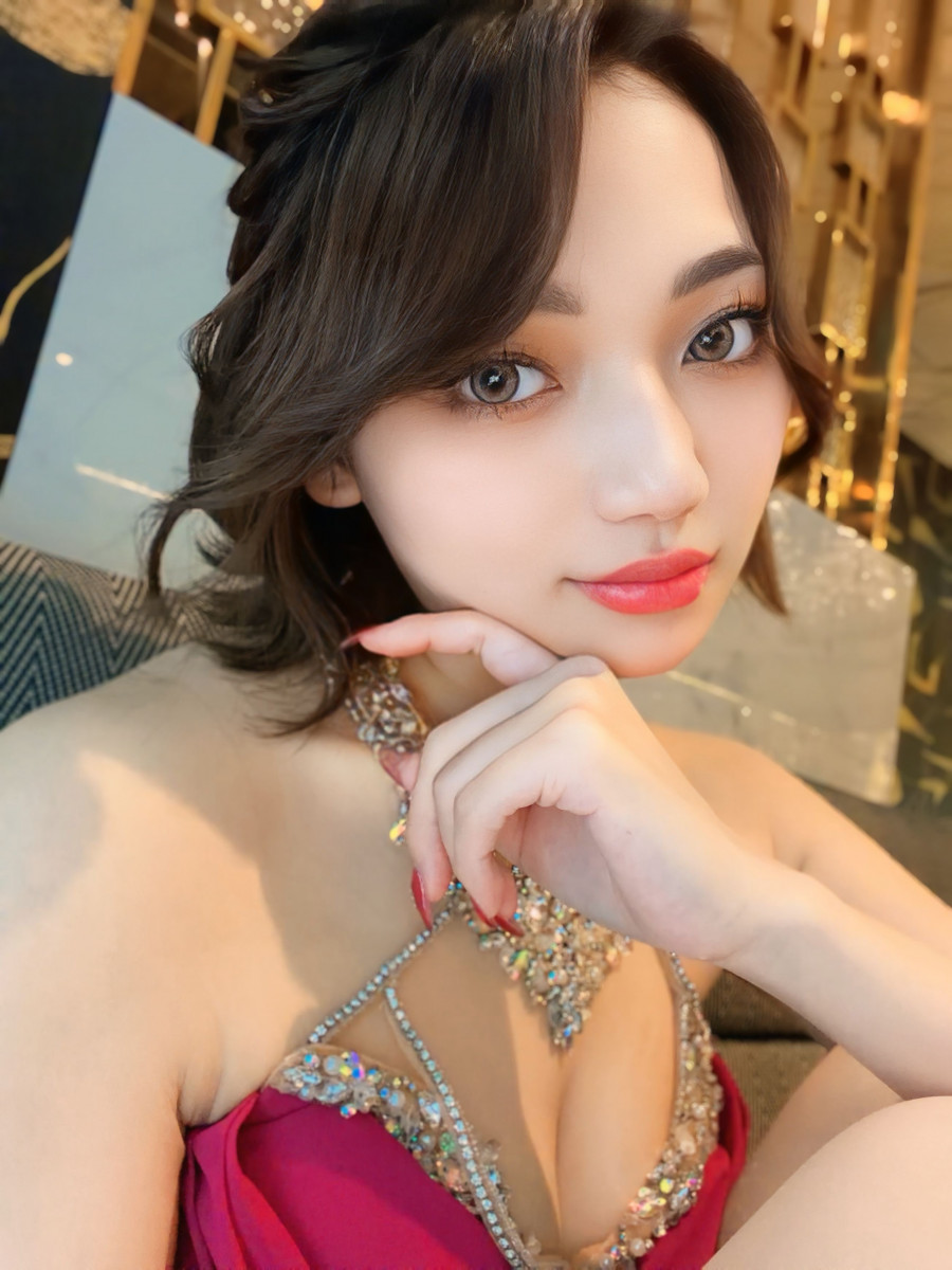 一条 葵