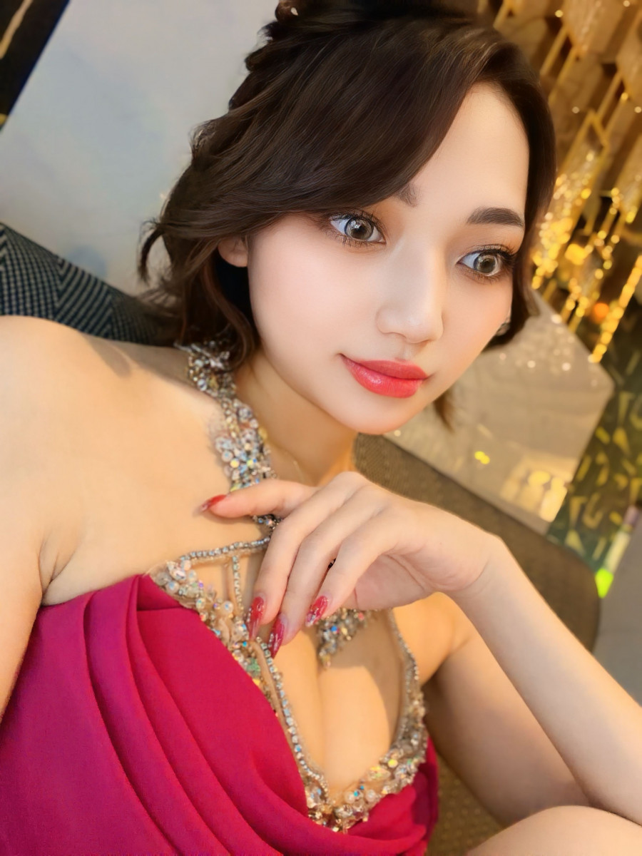 一条 葵