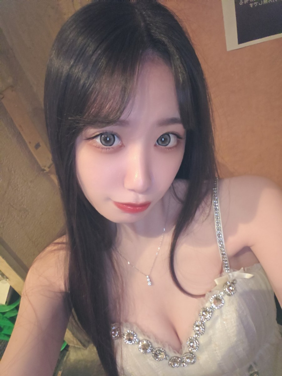 一条 葵