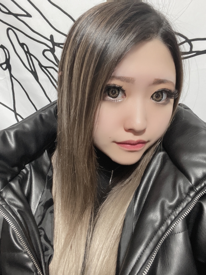 髪色落ちてきた😢