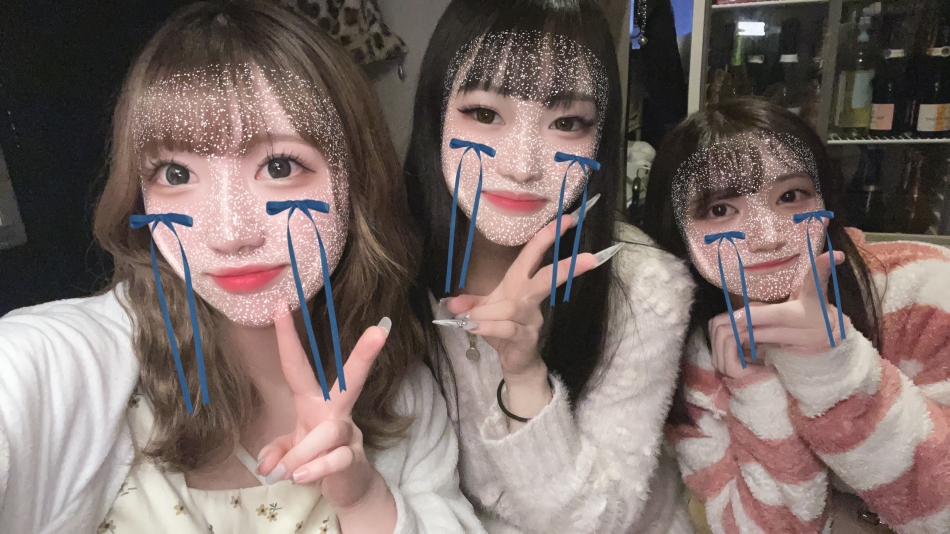 みんなでいるよん