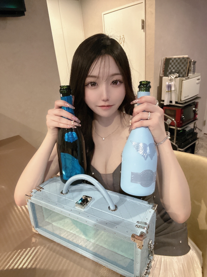 黄泉月　あおい