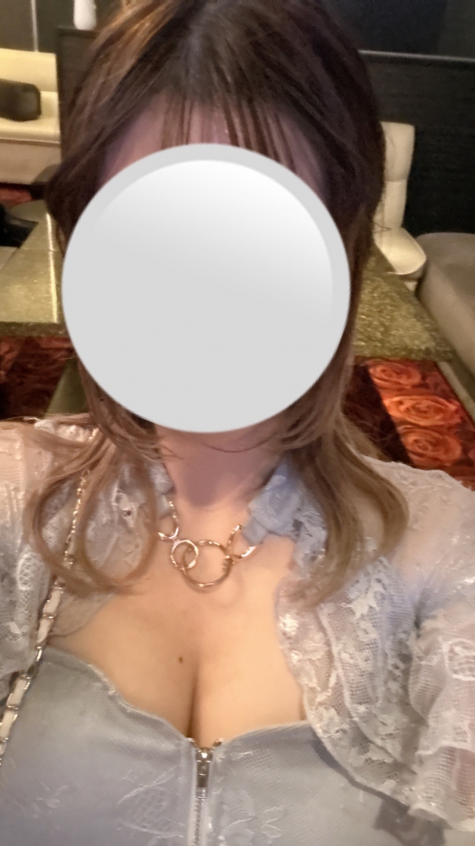 今日もまゆ出勤します