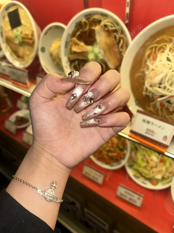 一条 葵